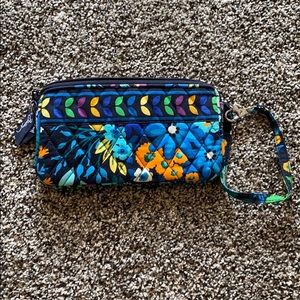 Wristlet